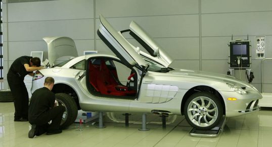 supercar-manufacturing-4