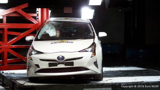 toyota-prius-euro-ncap-6