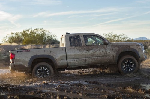 2016 Toyota Tacoma TRD off-road