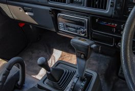 1991-mitsubishi-delica-monster-truck-09