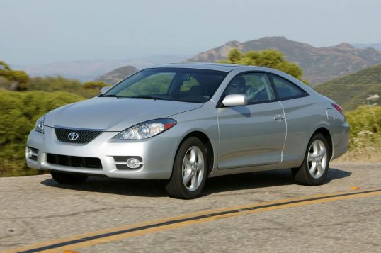 2007-toyota-camry-solara-coupe-front-side-view