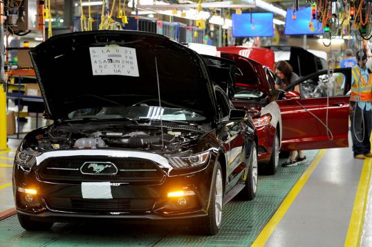 2015-ford-mustang-at-flat-rock-assembly-plant