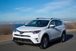 2016-toyota-rav4-hybrid-front-three-quarter-in-motion-26