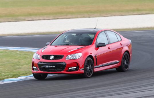 2017-holden-commodore-motorsport-magnum-director-138