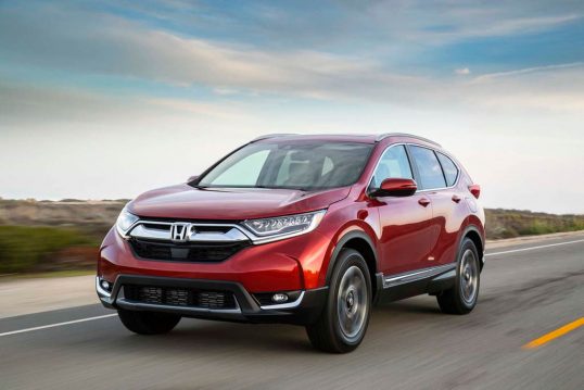 2017-honda-cr-v-front-three-quarter-in-motion