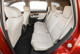 2017-honda-cr-v-rear-interior-seats-1
