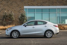 2017 Toyota Yaris iA