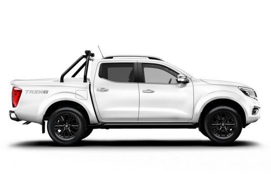 Nissan Navara Trek-1آ°