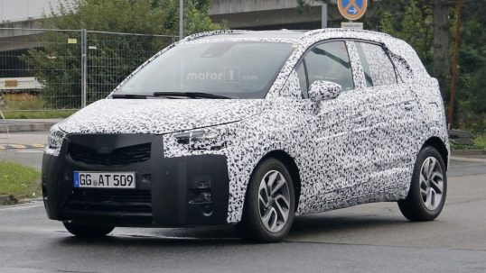 2017-opel-meriva-spy-photo