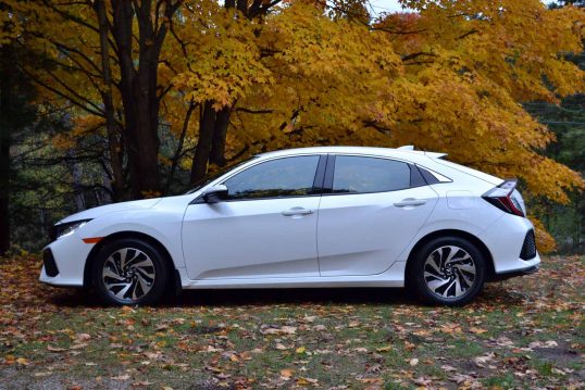 2017hondacivichatchback015