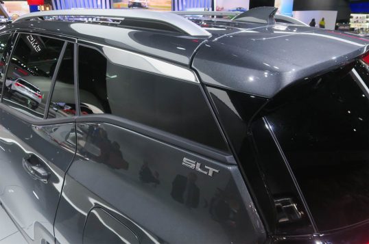 2018-gmc-terrain-c-pillar