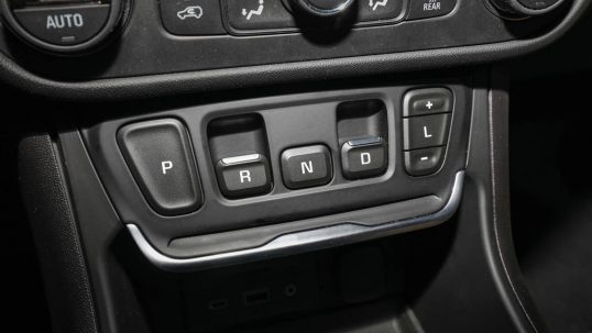 2018-gmc-terrain-shifter