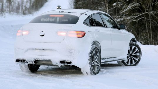 2018-mercedes-amg-glc-63-coupe-spy-5