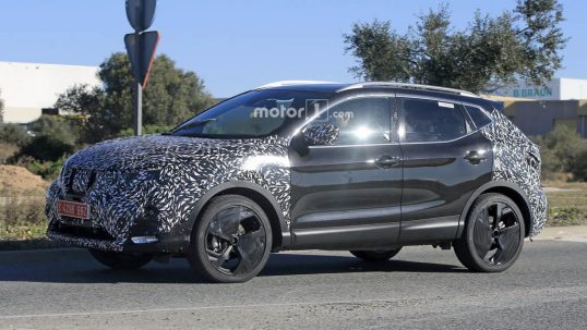 2018-nissan-qashqai-facelift-spy-1