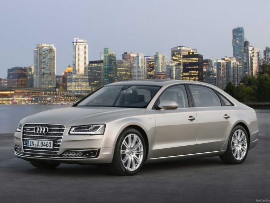 5-audi-a81