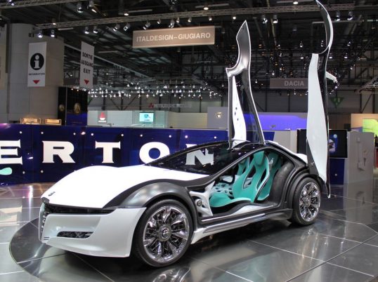 bertone-alfa-romeo-pandion