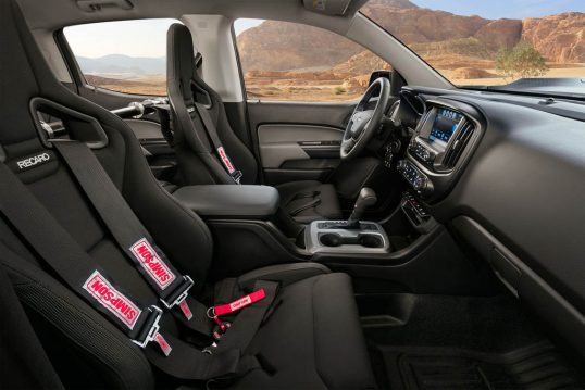 chevrolet-colorado-zh2-concept-cabin-1