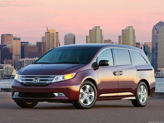 honda-odyssey-2012-02