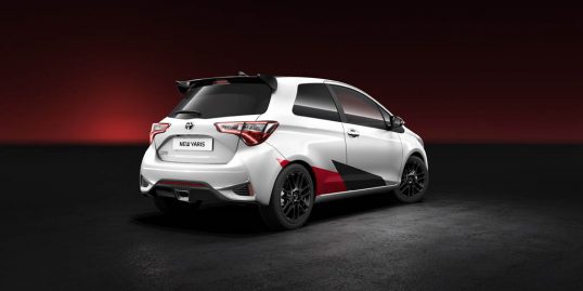 new_yaris_rear_final