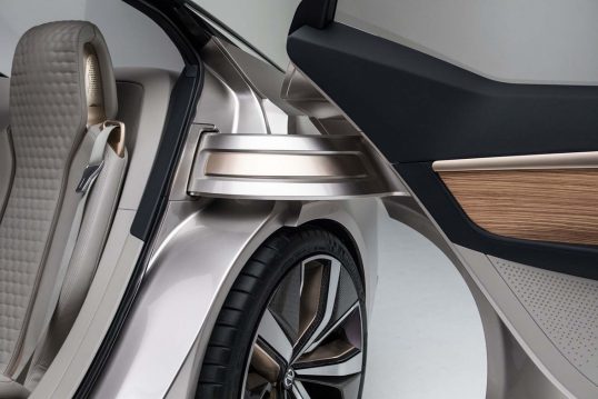 nissan-v-motion-20-sedan-concept-door-hinge