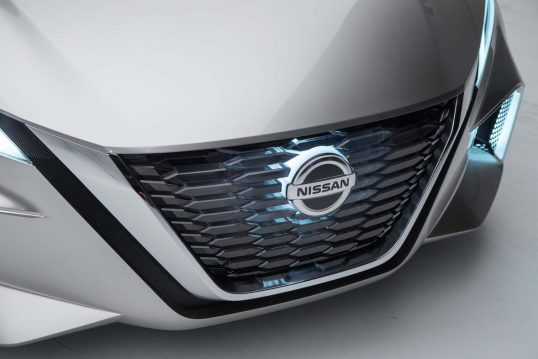 nissan-v-motion-20-sedan-concept-grille