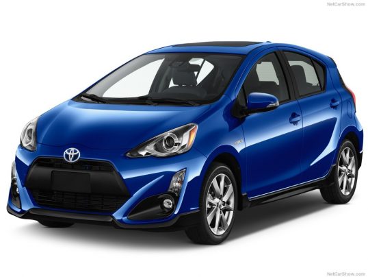 toyota-prius_c-2017-1024-02