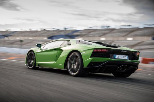 aventador-s_green_026