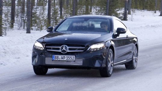 mercedes-c-class-coupe-facelift-spy-photo