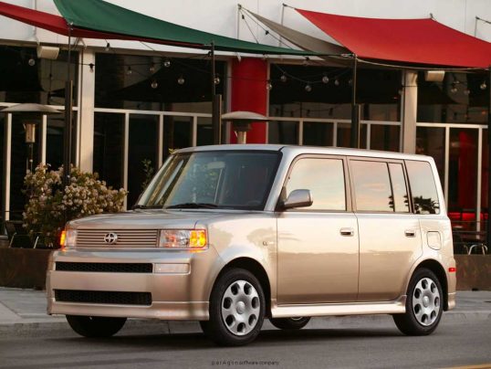 scion-xb-2005-01