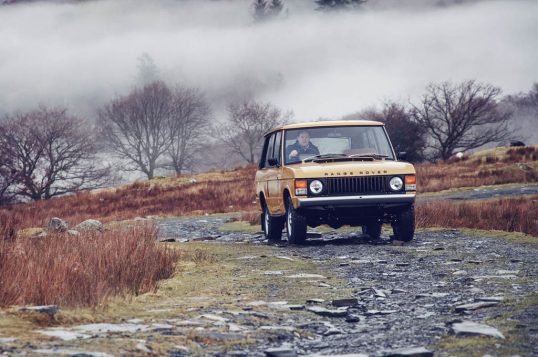 1978-range-rover-three-door-restored-front-end