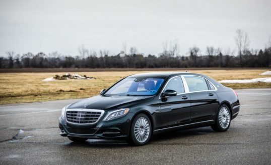 2017-mercedes-maybach-s550-114-876x535