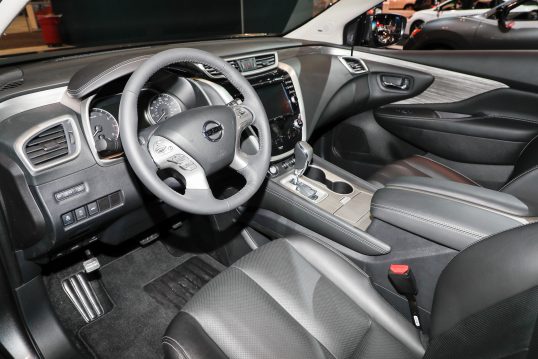 2017-nissan-murano-platinum-midnight-edition-interior