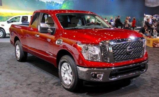 2017-nissan-titan-king-cab