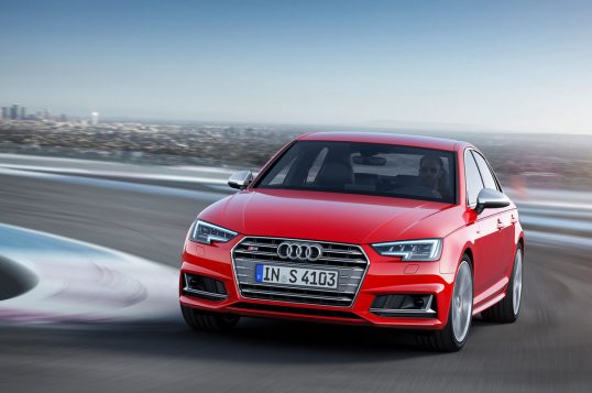2017-audi-s4-front-three-quarters-in-motion