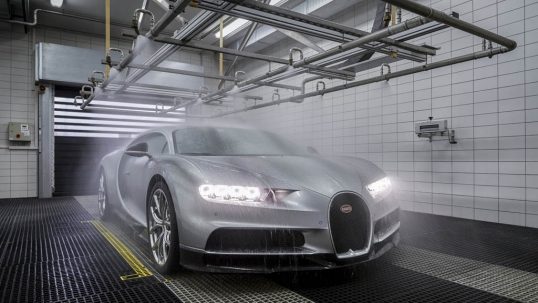 2017-bugatti-chiron-production-at-molsheim-factory-04