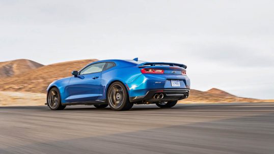 2017-chevy-camaro-zl1-06