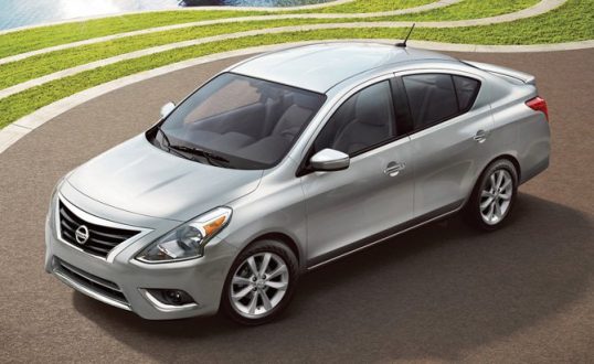 2017-nissan-versa