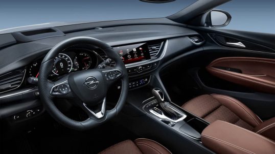 2017-opel-insignia-sports-tourer-11