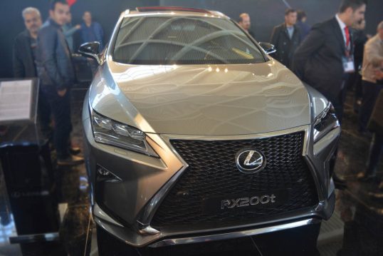 lexus rx200t