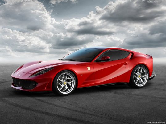 ferrari-812_superfast-2018-1024-01