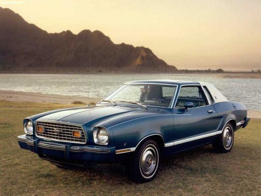 ford-mustang-1977-02