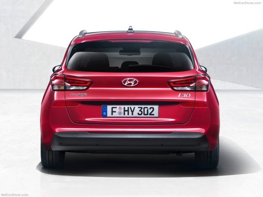 hyundai-i30_tourer-2018-1024-06