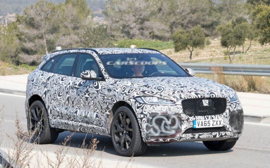 jaguar-f-pace-svr-spy-10