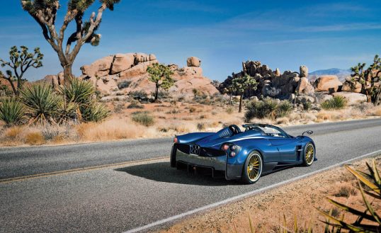 Pagani Huayra Roadster