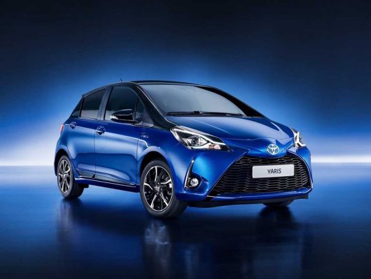 toyota-yaris-2017-01