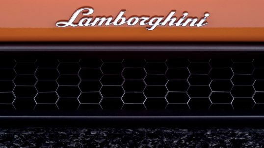 lamborghini-forged-composites-for-huracan-performante-teaser4