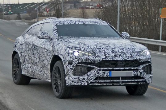 lamborghini-urus-1