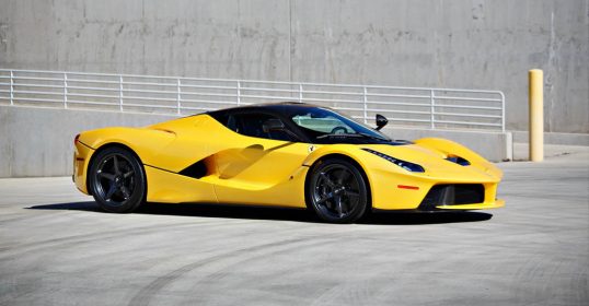 2015_ferrari_laferrari_0010-copy