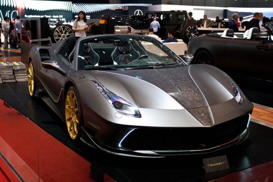 2017-geneva-motor-show-supercars-09