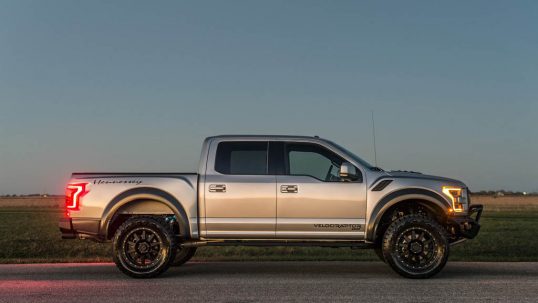 2017-hennessey-ford-velociraptor-600-03